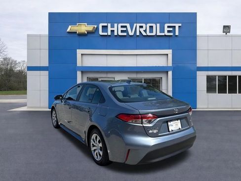 Used 2024 Toyota Corolla LE FWD image 5