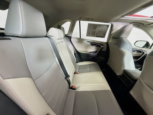 Certified 2021 Toyota RAV4 Limited image 26