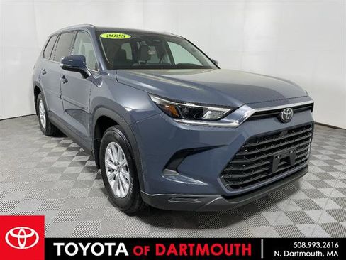 Certified 2025 Toyota Grand Highlander AWD image 1
