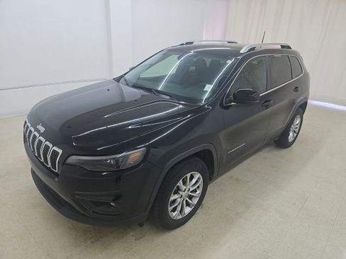 Used 2021 Jeep Cherokee Latitude Lux w/ Comfort/Convenience Group AWD/4WD image 29