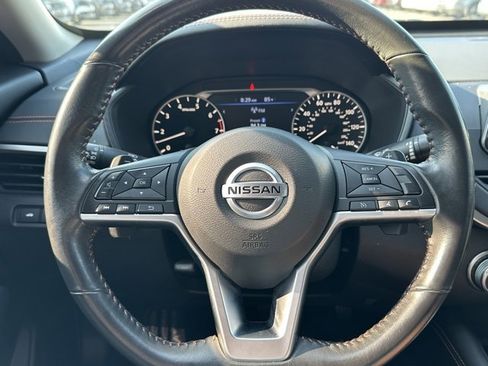 Certified 2022 Nissan Altima 2.5 SR image 20