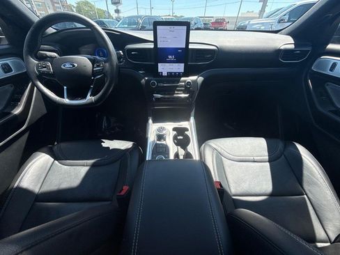 Certified 2020 Ford Explorer ST w/ ST Street Pack AWD/4WD image 17