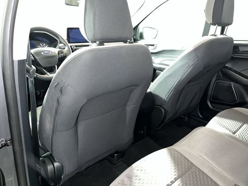 Used 2022 Ford Escape SE FWD image 24
