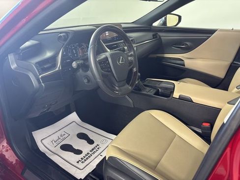 Used 2021 Lexus ES 250 w/ Premium Package AWD/4WD image 2