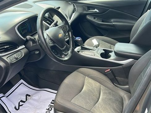 Used 2017 Chevrolet Volt LT image 24