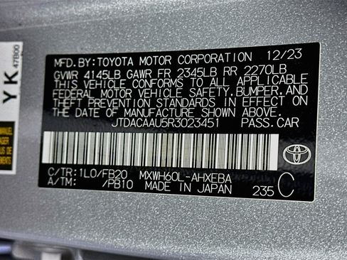 Used 2024 Toyota Prius LE FWD image 12