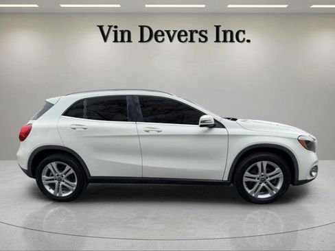 Used 2018 Mercedes-Benz GLA 250 4MATIC image 8