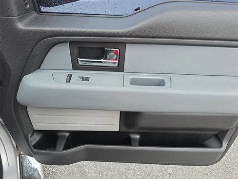 Used 2013 Ford F150 XLT w/ Luxury Equipment Group image 36