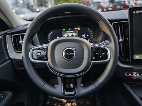 New 2026 Volvo XC60 B5 Ultra w/ Climate Package image 30