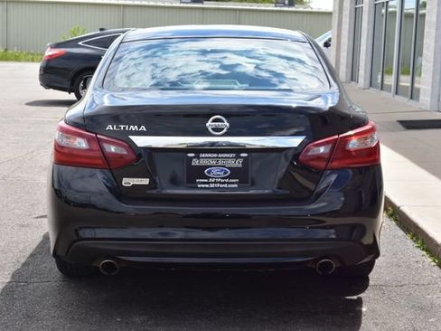 Used 2018 Nissan Altima 2.5 S w/ S Convenience Package FWD image 7