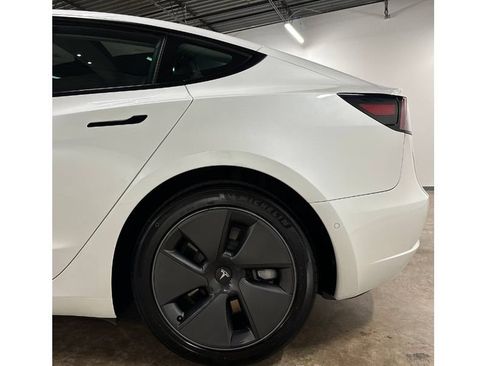 Used 2022 Tesla Model 3 Long Range AWD/4WD image 11