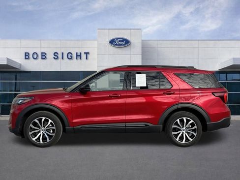 Used 2025 Ford Explorer ST-Line image 30