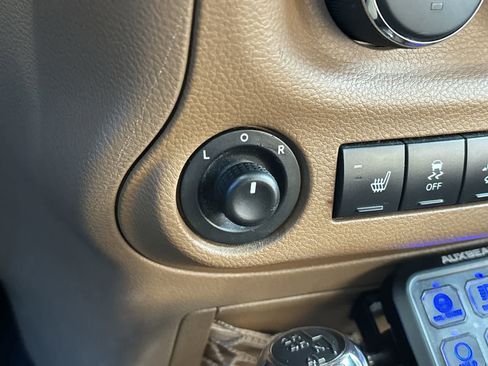 Used 2012 Jeep Wrangler Unlimited Sahara w/ Trailer Tow Group image 24