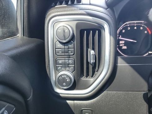 Used 2019 GMC Sierra 1500 SLE w/ X31 Off-Road Package AWD/4WD image 14