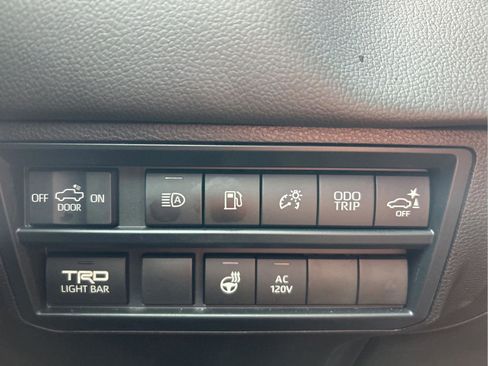 Used 2025 Toyota Tundra TRD Pro AWD/4WD image 25