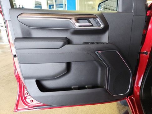 Used 2023 Chevrolet Silverado 1500 LT Trail Boss w/ Protection Package image 9