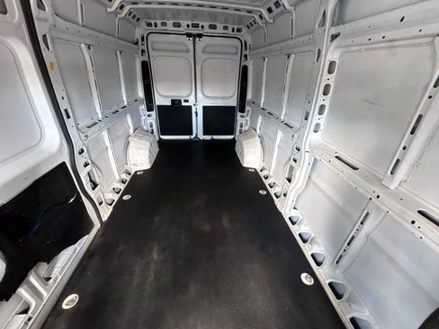 Used 2023 RAM ProMaster 2500 FWD image 25
