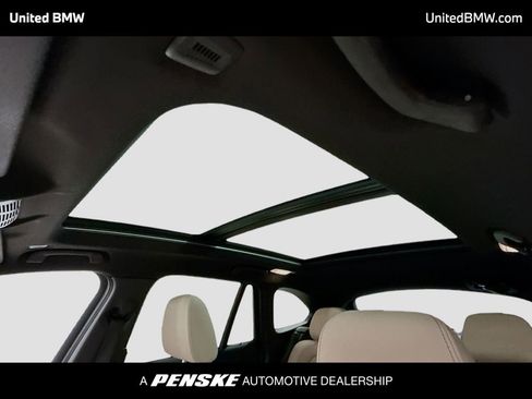 Used 2022 BMW X1 sDrive28i w/ Premium Package image 12