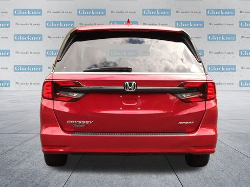Used 2024 Honda Odyssey Sport image 7