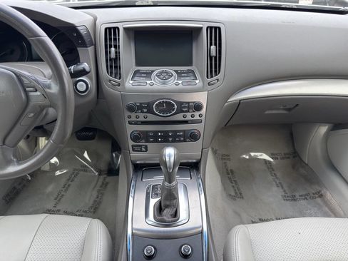 Used 2015 INFINITI Q40 RWD image 17