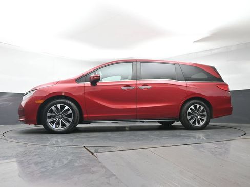 Used 2024 Honda Odyssey EX-L image 30