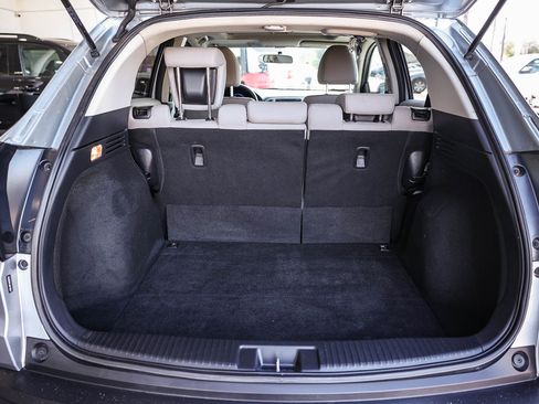 Used 2018 Honda HR-V EX image 32