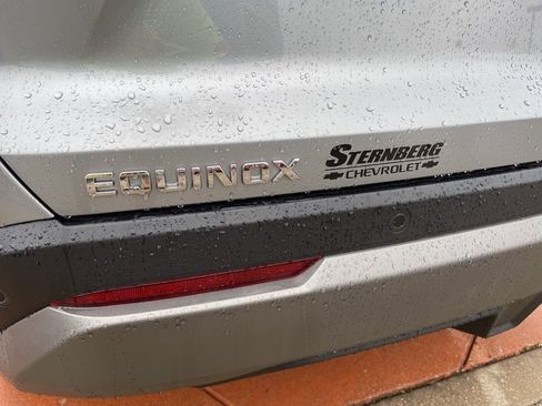 New 2025 Chevrolet Equinox LT w/ Safety and Technology Package image 12