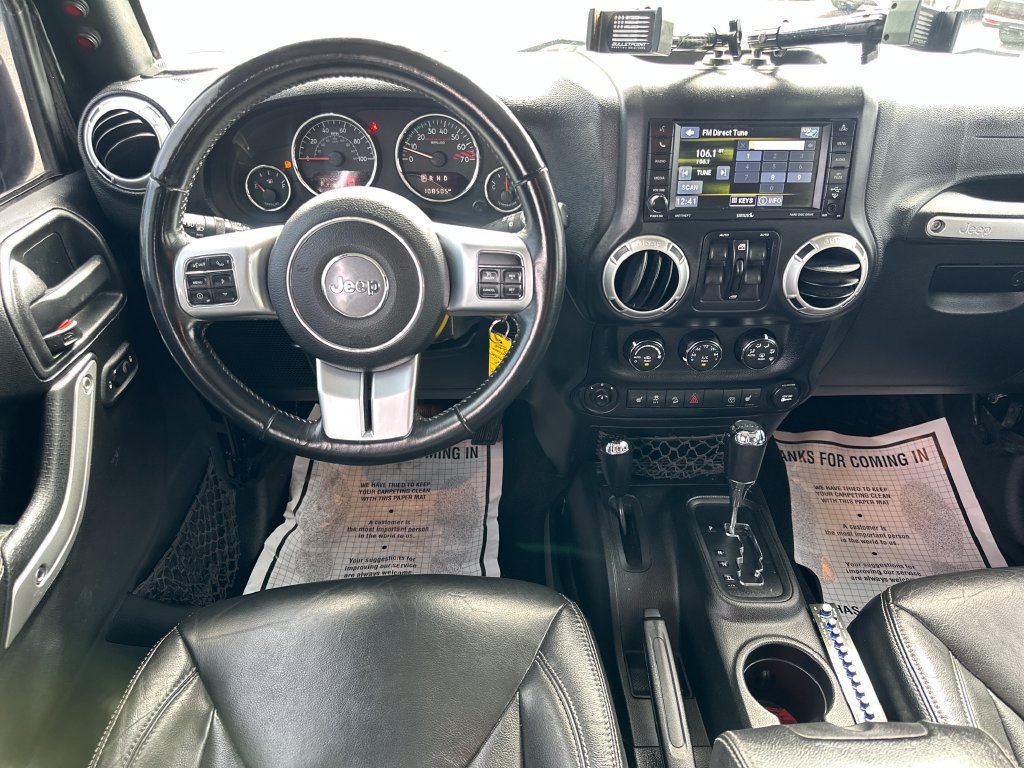 Used 2016 Jeep Wrangler Unlimited Rubicon AWD/4WD image 27