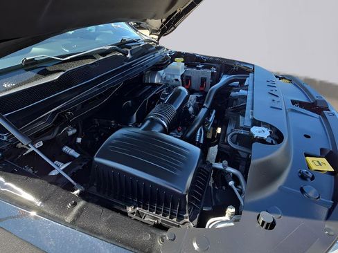 Used 2022 RAM 1500 Big Horn RWD image 8