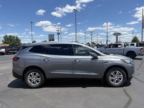 Used 2018 Buick Enclave Premium FWD image 7