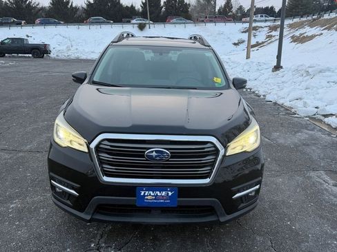 Used 2019 Subaru Ascent Limited w/ Popular Package #3 image 8