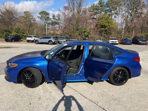 Used 2024 Honda Civic Sport image 17