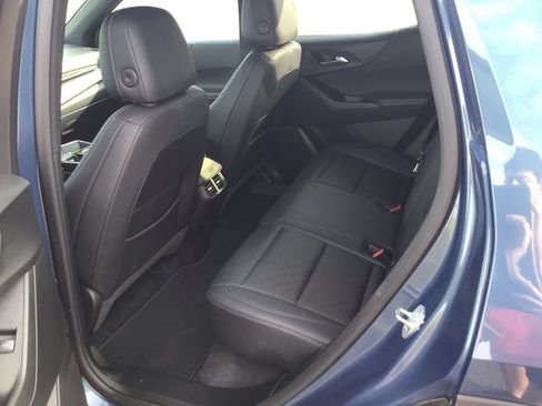 Used 2025 Chevrolet Equinox LT w/ Convenience Package II AWD/4WD image 10