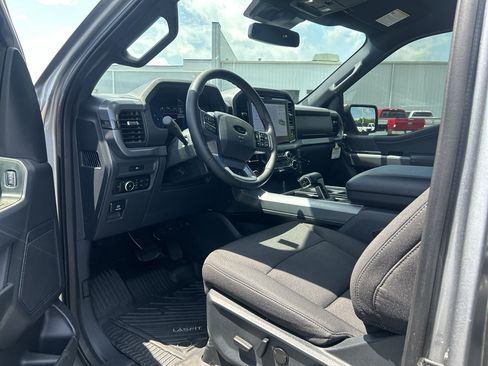 Used 2025 Ford F150 XLT w/ Equipment Group 302A MID AWD/4WD image 5
