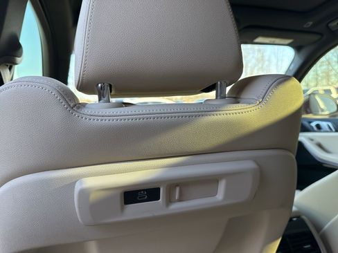 Used 2020 BMW X5 sDrive40i w/ Premium Package image 18