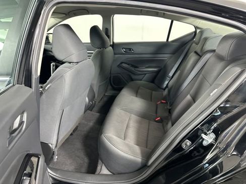 Used 2023 Nissan Altima 2.5 SV image 25