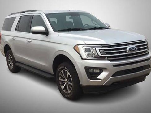 Used 2019 Ford Expedition Max XLT AWD/4WD image 2