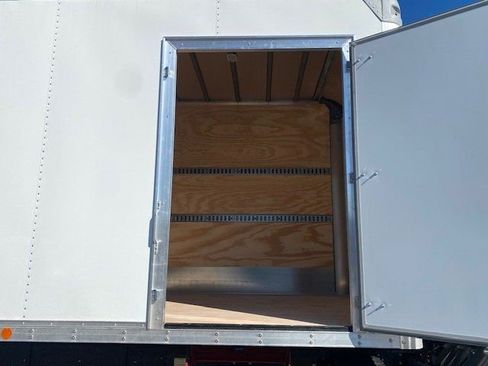 New 2025 Isuzu FTR 6500 XD image 7