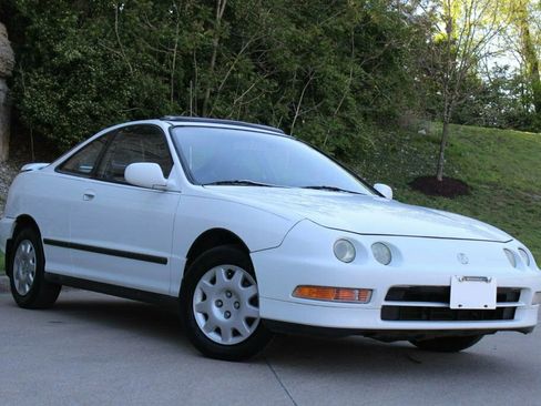 Used 1994 Acura Integra LS FWD image 1