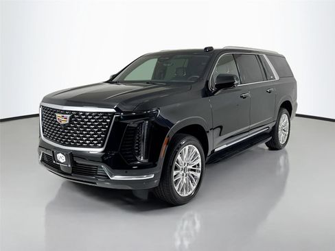 Used 2025 Cadillac Escalade ESV Premium Luxury image 10