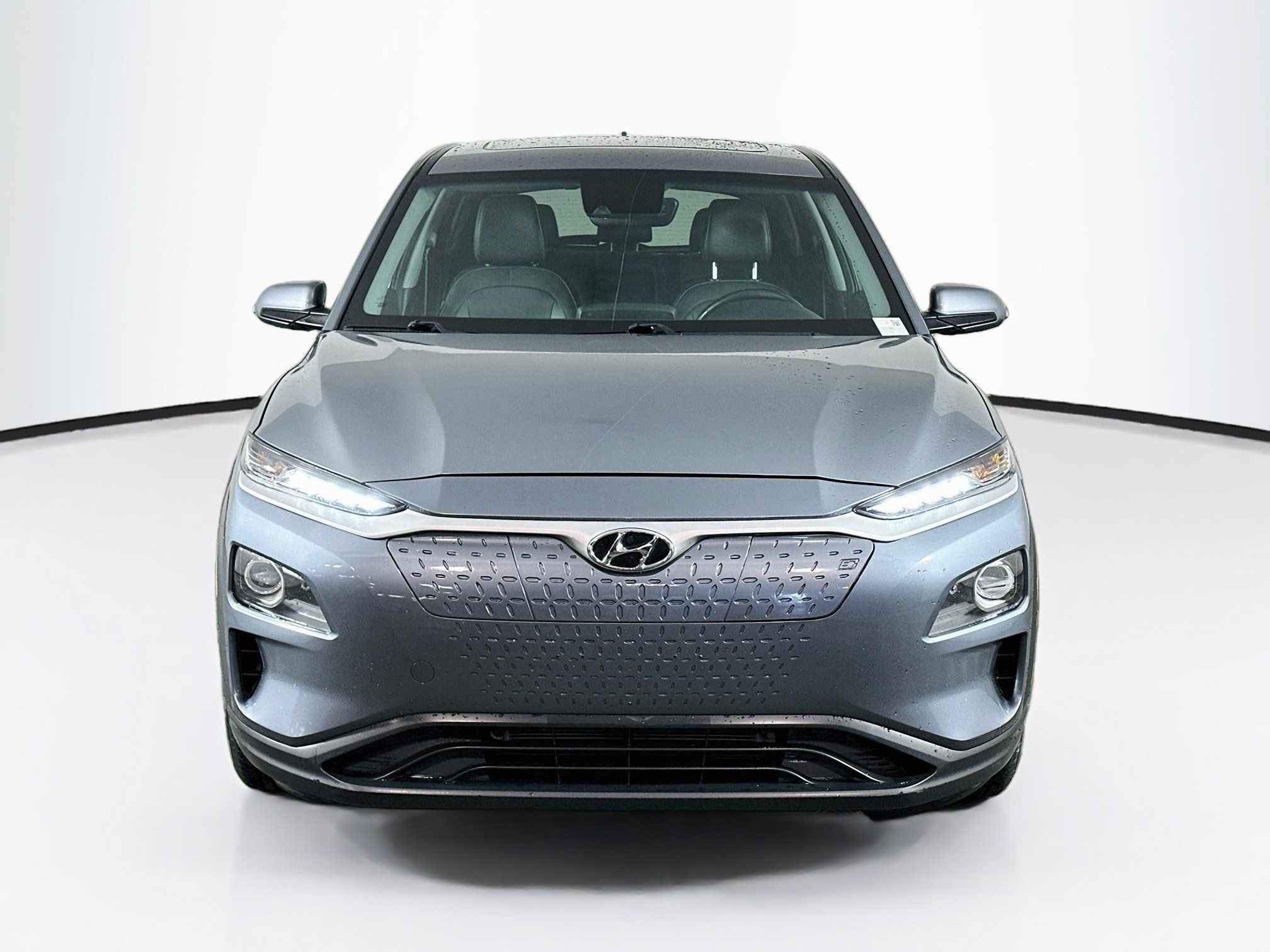 Used 2019 Hyundai Kona Limited FWD image 2
