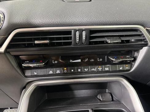 Used 2024 MAZDA CX-90 3.3 Turbo w/ Preferred Package AWD/4WD image 20