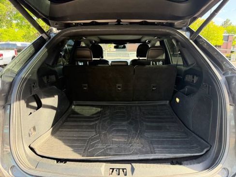 Used 2019 Ford Edge ST w/ Equipment Group 401A AWD/4WD image 19