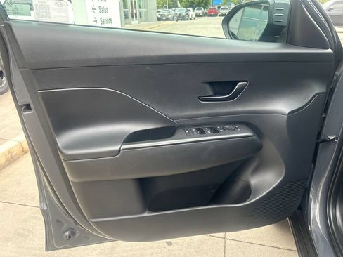 Used 2024 Hyundai Kona SEL w/ Convenience Package AWD/4WD image 11