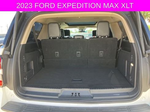 Used 2022 Ford Expedition Max XLT image 19