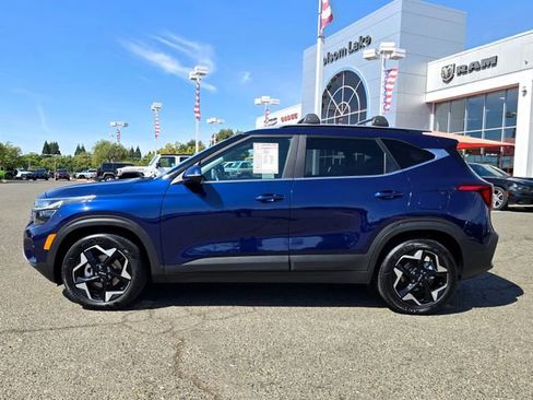 Used 2024 Kia Seltos EX image 8