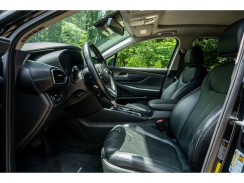 Used 2020 Hyundai Santa Fe SEL w/ Cargo Package FWD image 11