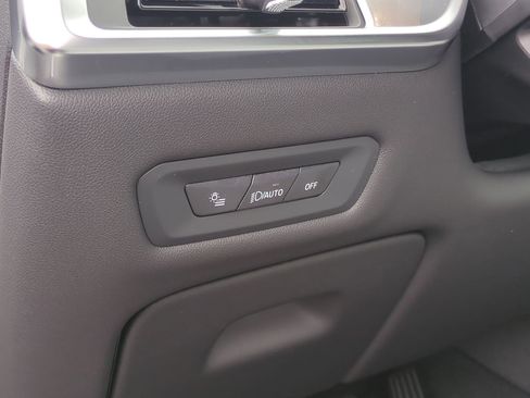 Used 2026 BMW X5 xDrive40i AWD/4WD image 15