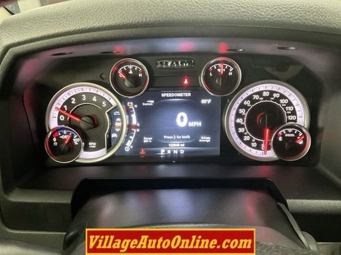 Used 2015 RAM 2500 Big Horn image 16