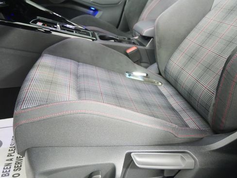 Used 2024 Volkswagen GTI S image 9